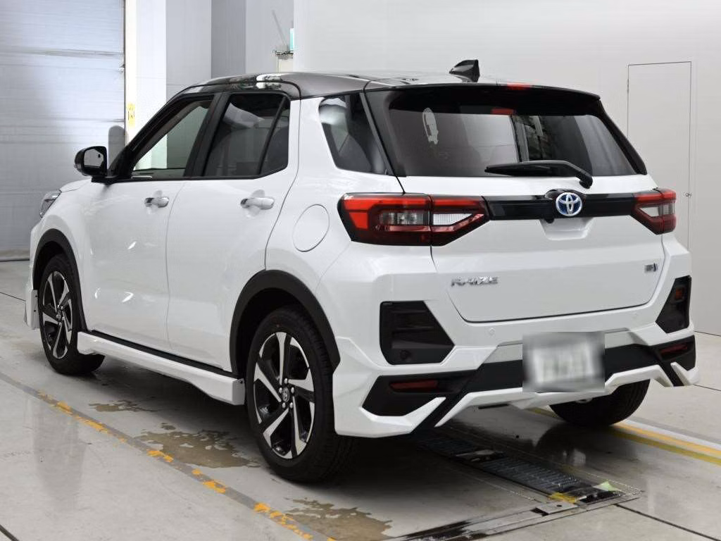 TOYOTA RAIZE