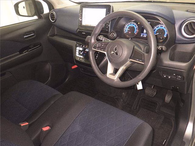 MITSUBISHI EK X