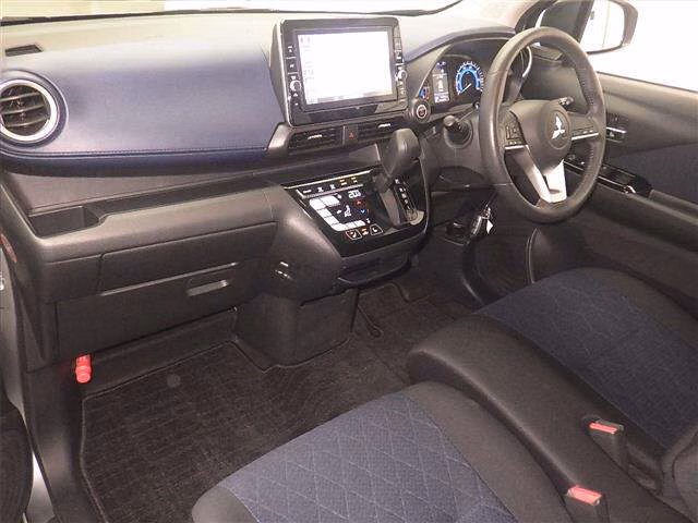 MITSUBISHI EK X