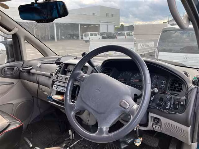MITSUBISHI DELICA