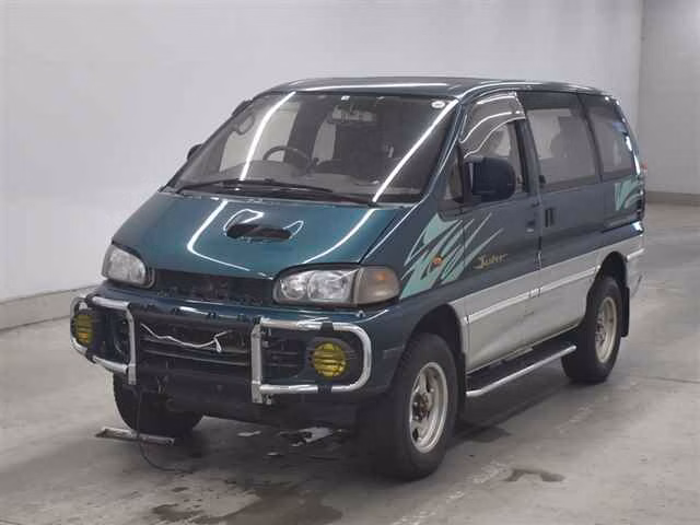 MITSUBISHI DELICA