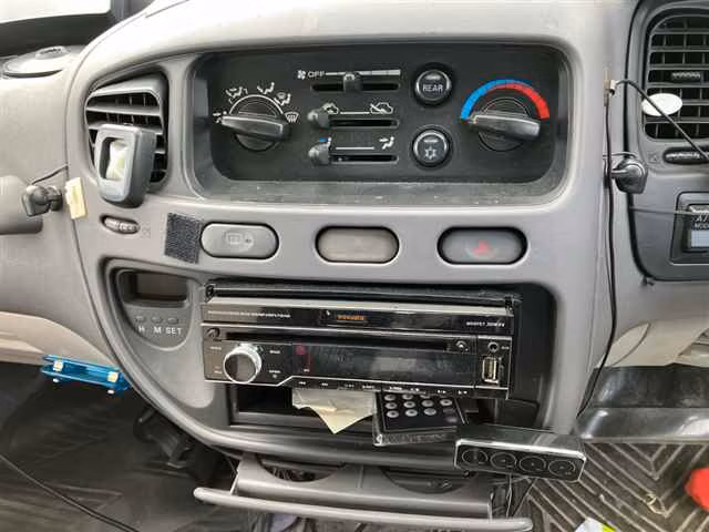 MITSUBISHI DELICA