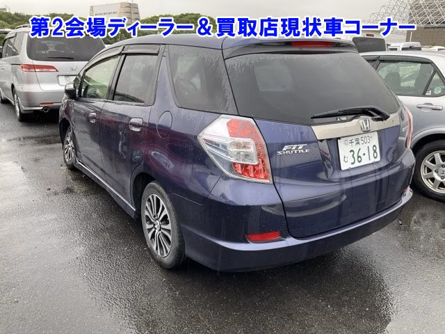 HONDA FIT SHUTTLE