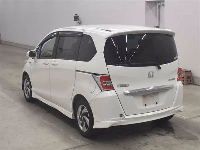 HONDA FREED