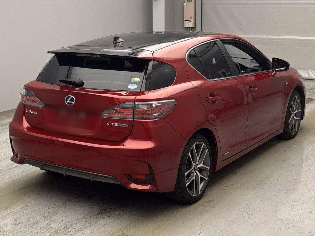 LEXUS CT200H