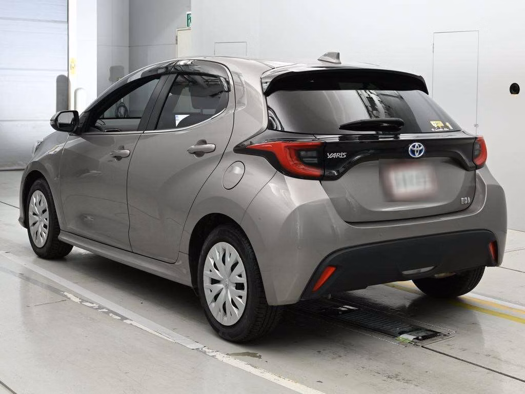 TOYOTA YARIS