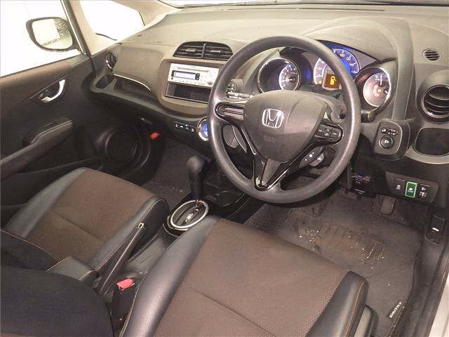 HONDA FIT SHUTTLE