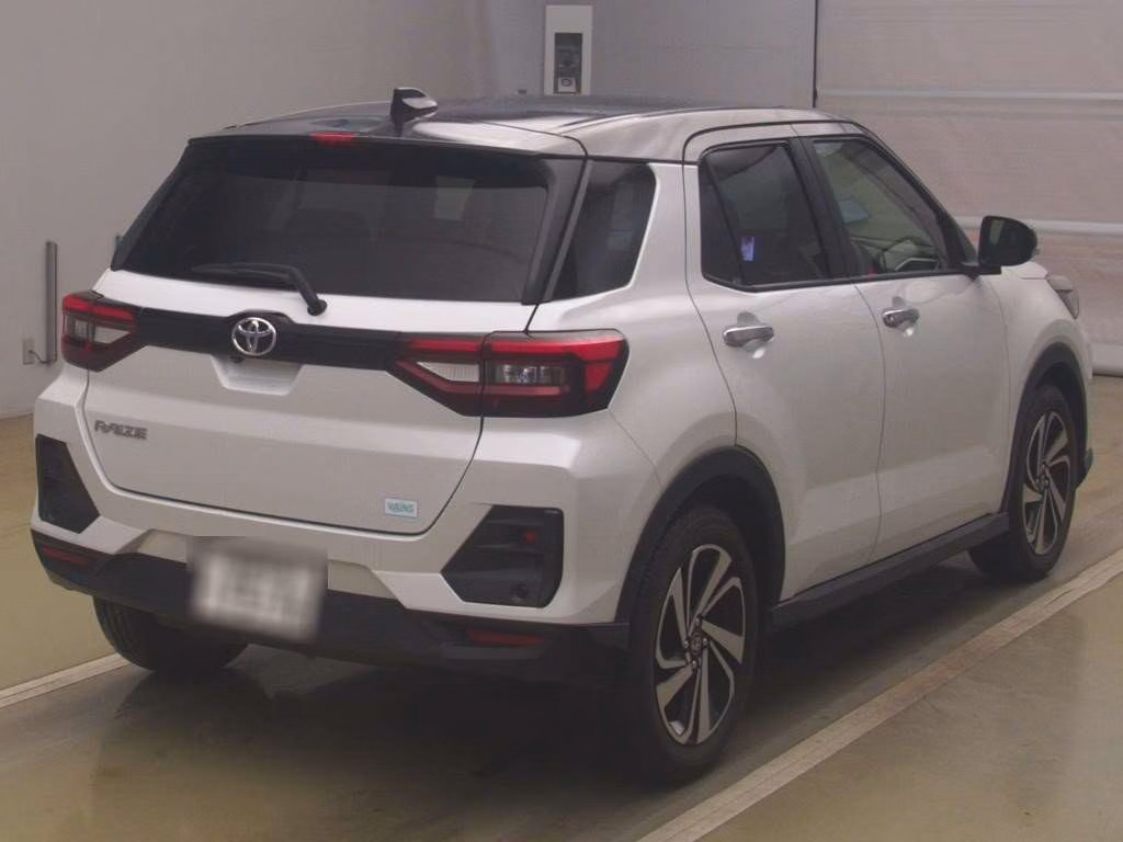 TOYOTA RAIZE