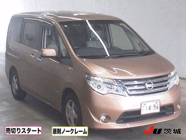 NISSAN SERENA
