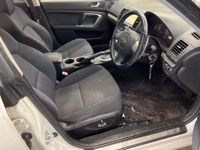 SUBARU LEGACY