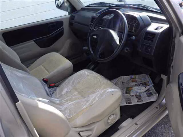 MITSUBISHI PAJERO MINI