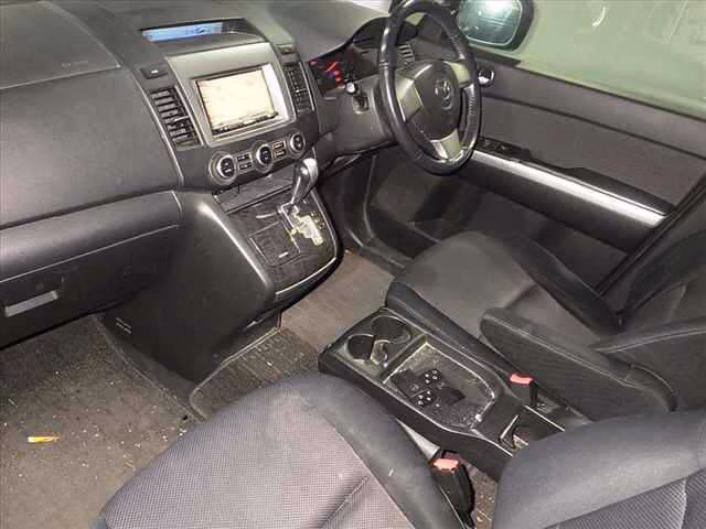 MAZDA MPV