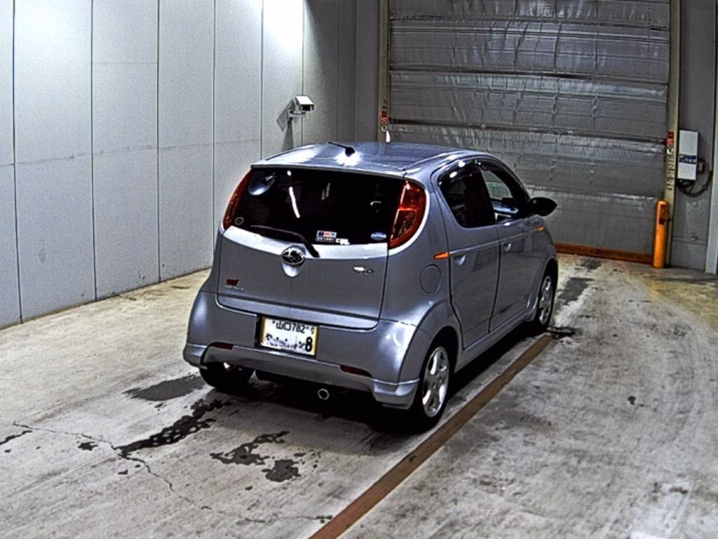 SUBARU R2