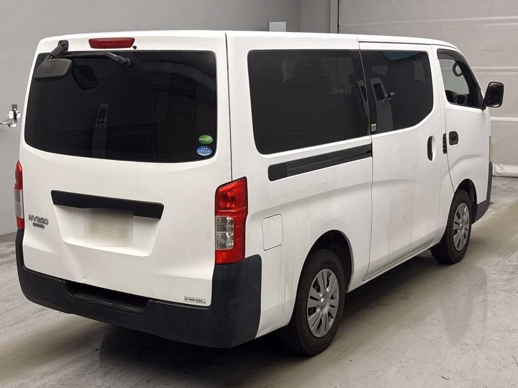 NISSAN NV350 CARAVAN