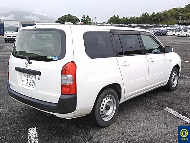 MAZDA FAMILIA