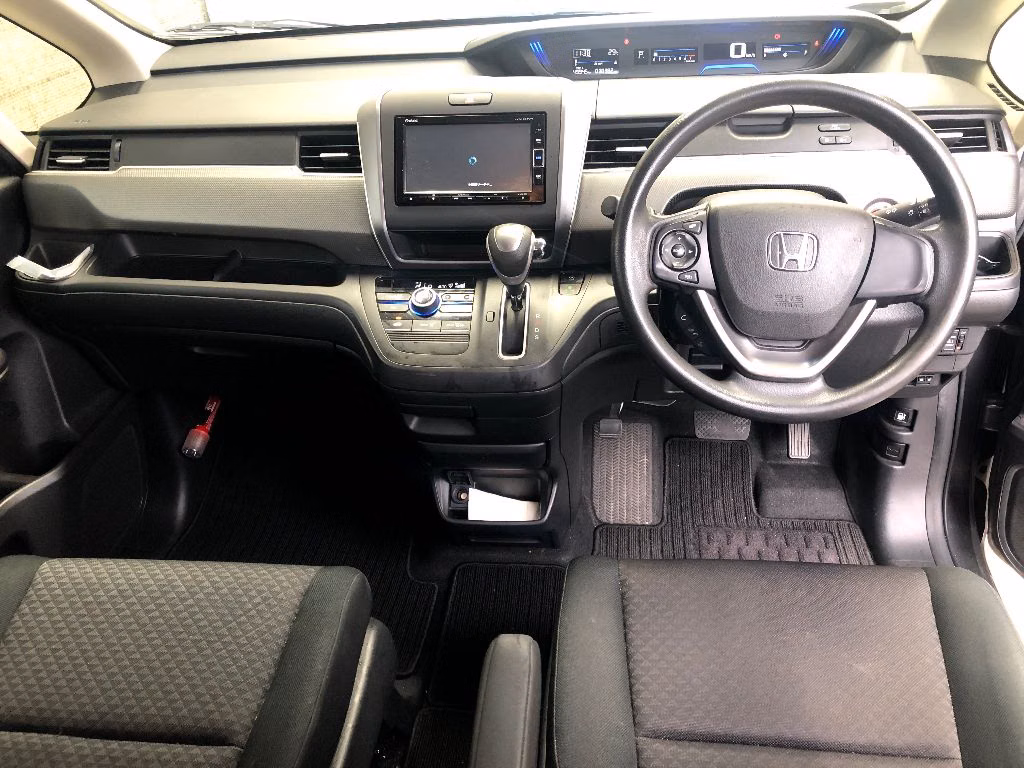 HONDA FREED+