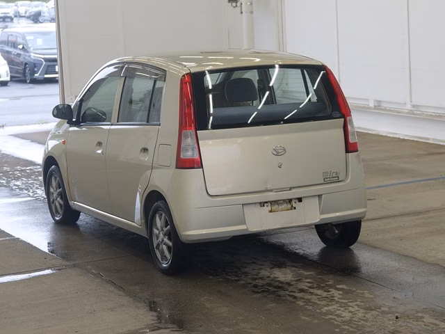DAIHATSU MIRA