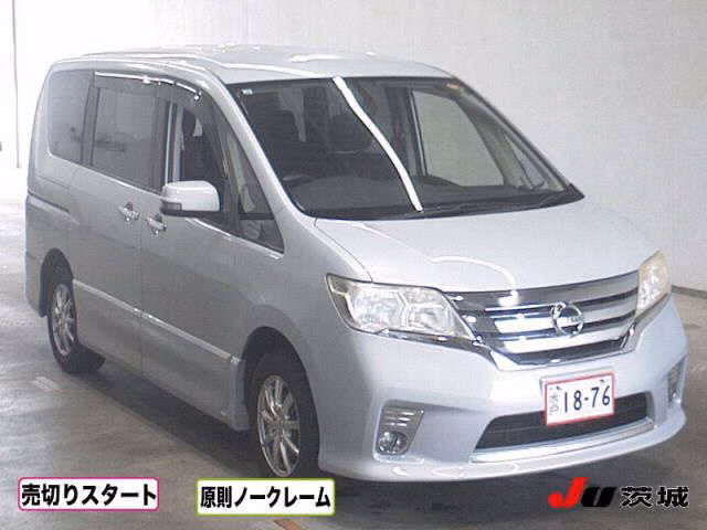 NISSAN SERENA