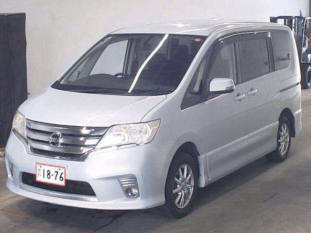 NISSAN SERENA