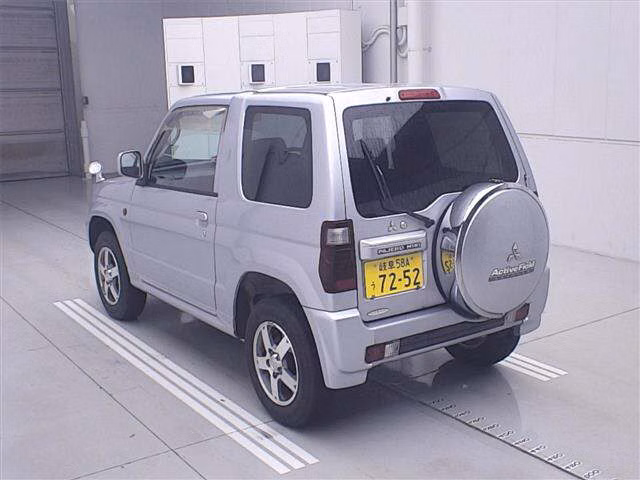 MITSUBISHI PAJERO MINI