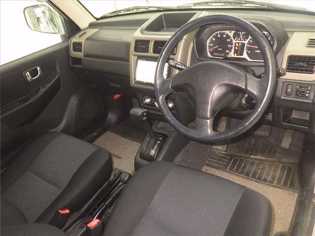 MITSUBISHI PAJERO MINI