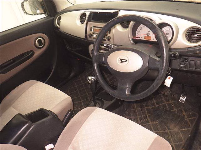 DAIHATSU MIRA GINO