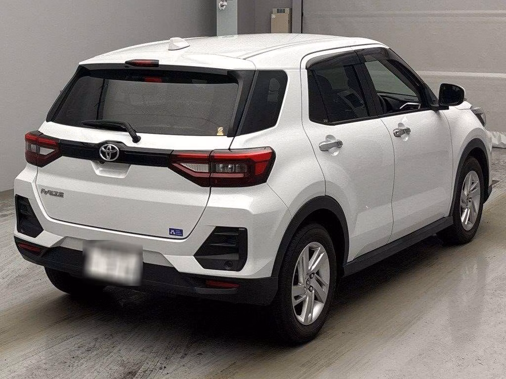 TOYOTA RAIZE