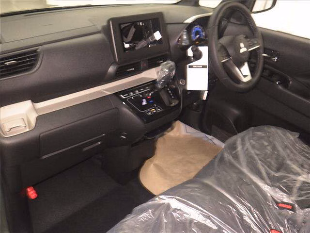 MITSUBISHI DELICA MINI