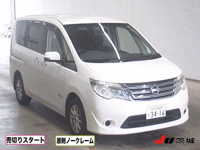 NISSAN SERENA