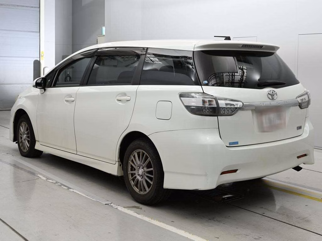 TOYOTA WISH