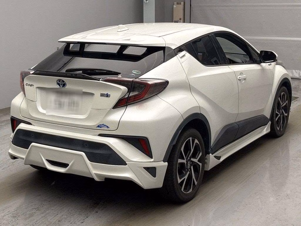TOYOTA C-HR