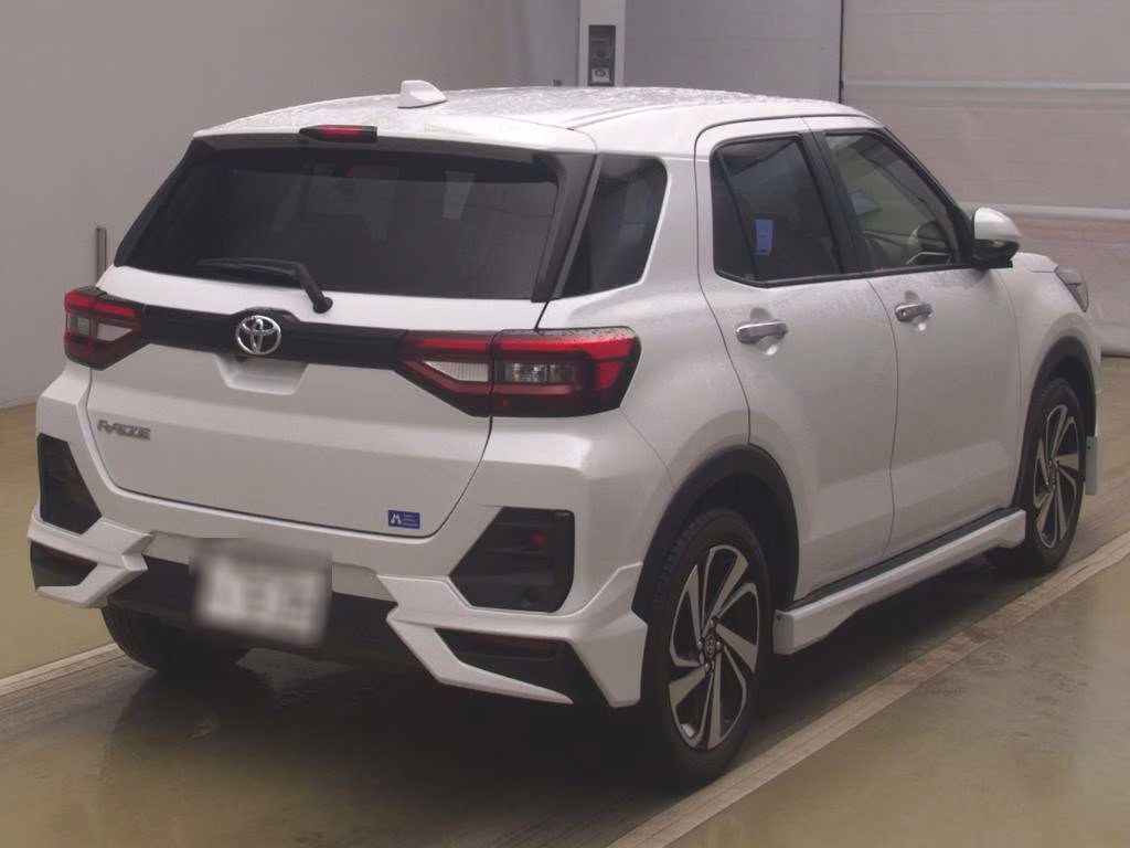 TOYOTA RAIZE