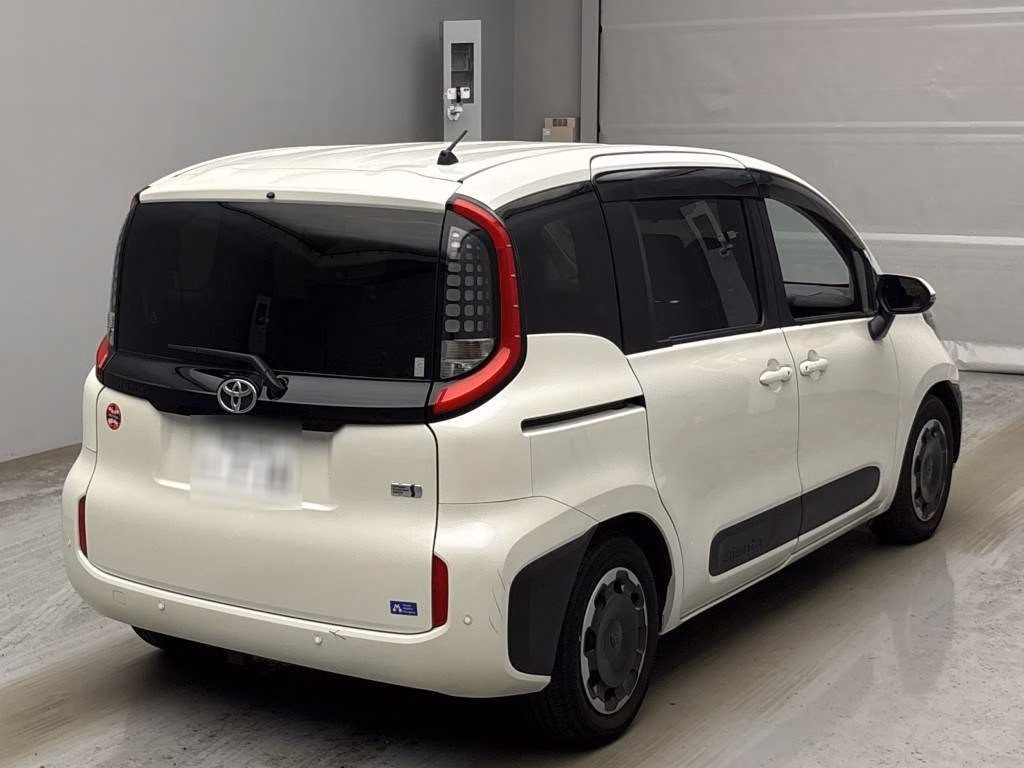 TOYOTA SIENTA
