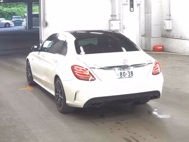MERCEDES-BENZ C-CLASS