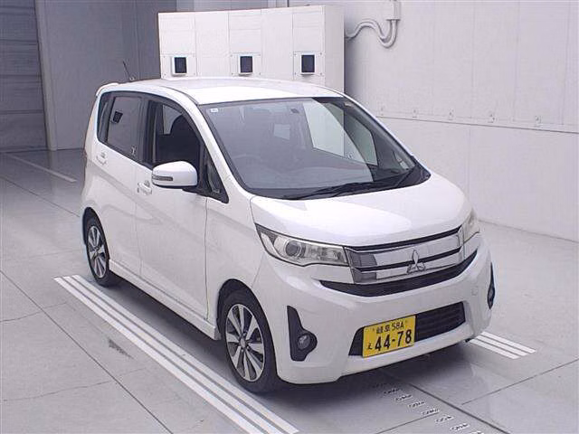 MITSUBISHI EK CUSTOM