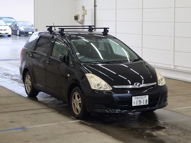 TOYOTA WISH
