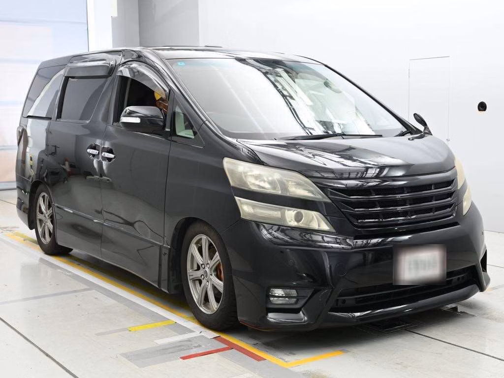 TOYOTA VELLFIRE