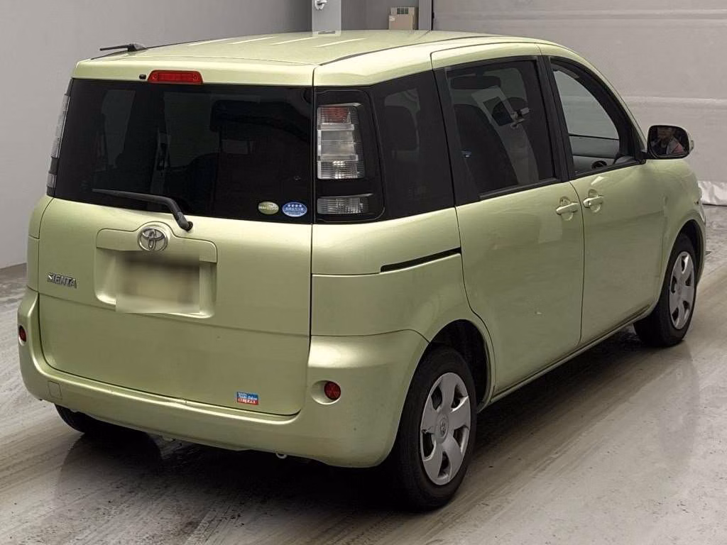 TOYOTA SIENTA