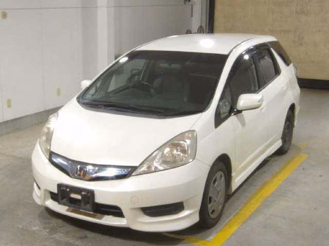 HONDA FIT SHUTTLE