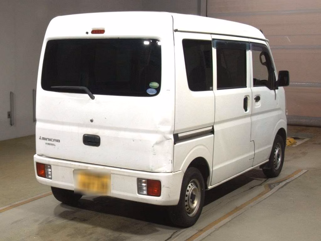 MITSUBISHI MINICAB