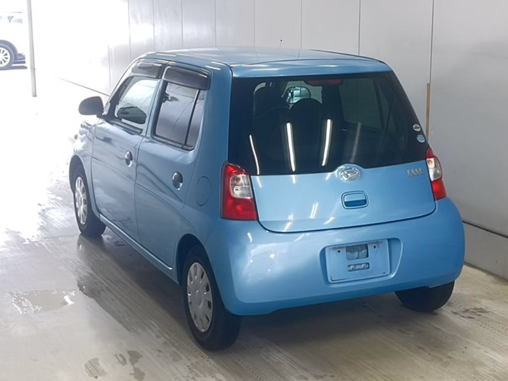 DAIHATSU ESSE