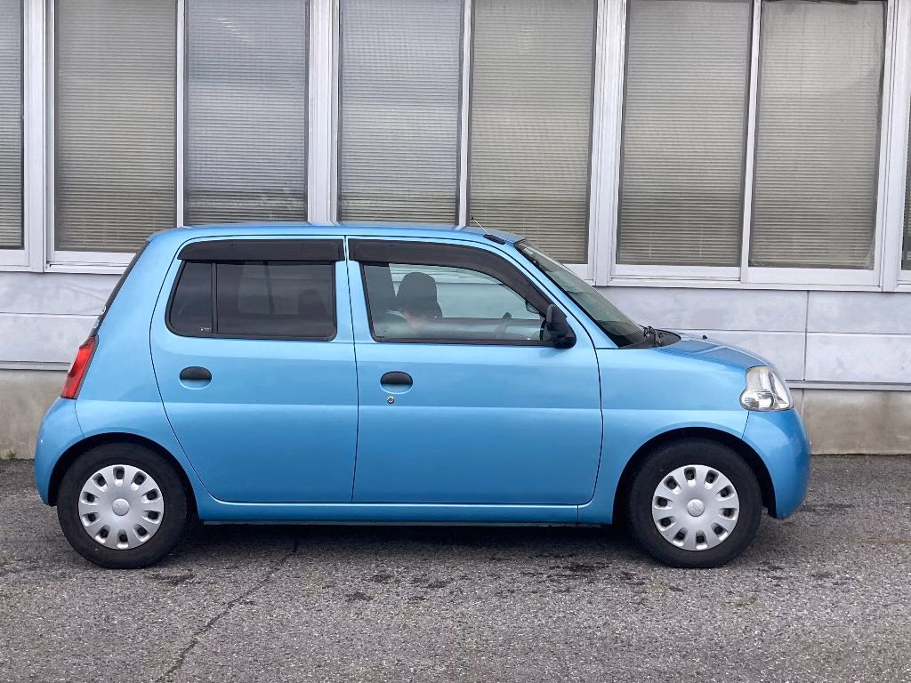 DAIHATSU ESSE