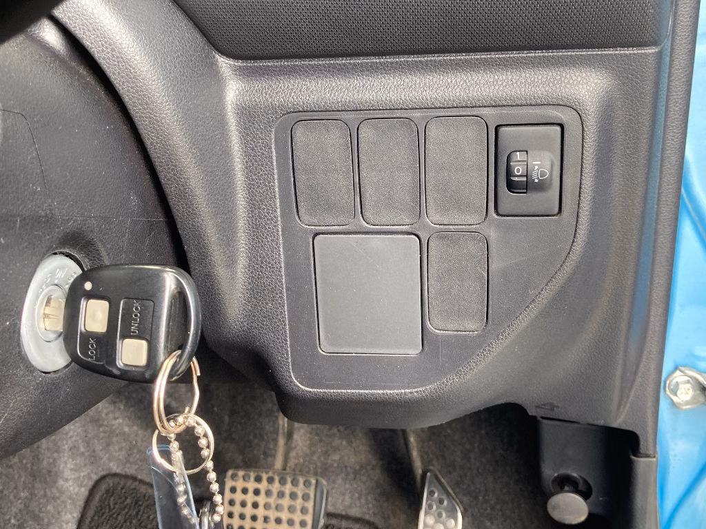 DAIHATSU ESSE