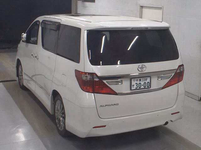 TOYOTA ALPHARD