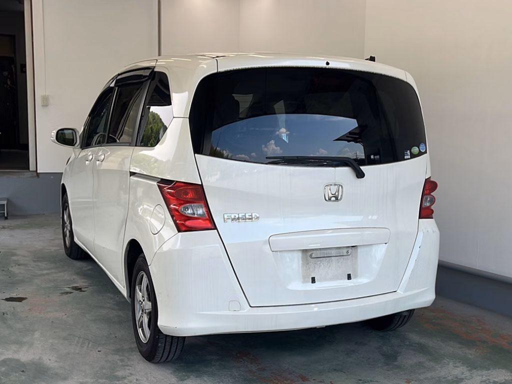 HONDA FREED