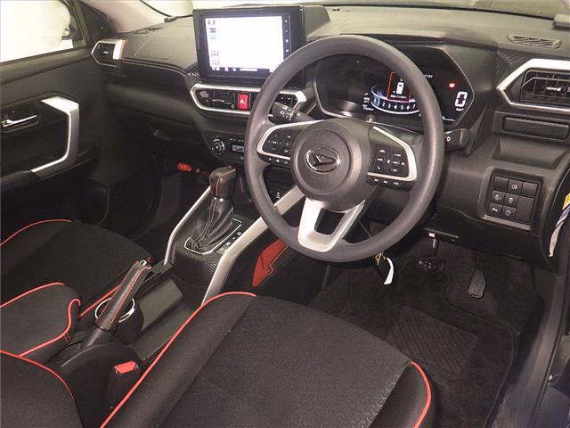 DAIHATSU ROCKY
