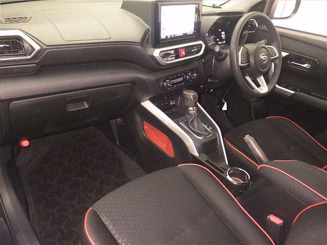 DAIHATSU ROCKY