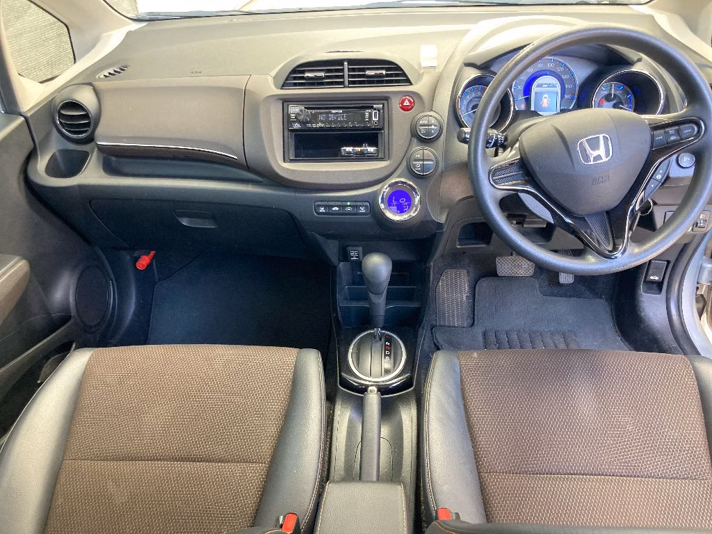 HONDA FIT SHUTTLE
