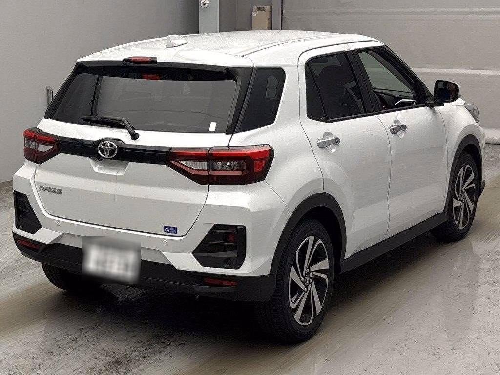 TOYOTA RAIZE