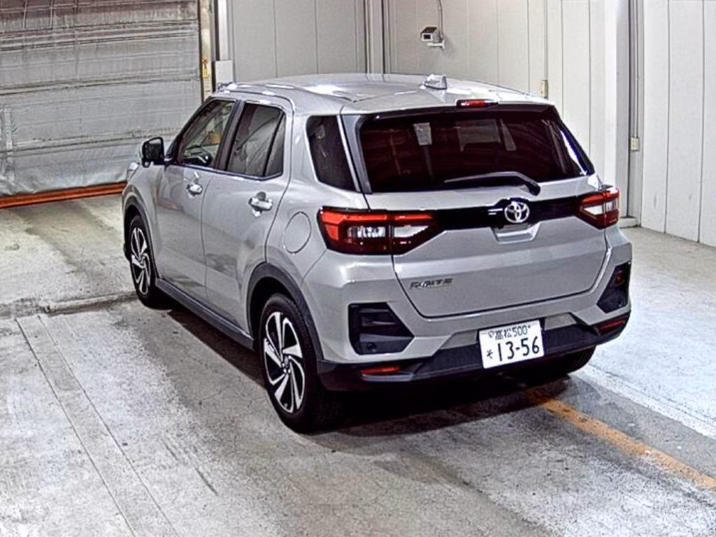 TOYOTA RAIZE